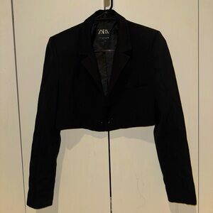 ZARA cropped blazer jacket (discounted) XS black